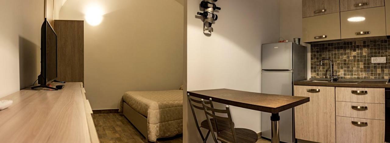 Agape Apartment ตารันโต ภายนอก รูปภาพ
